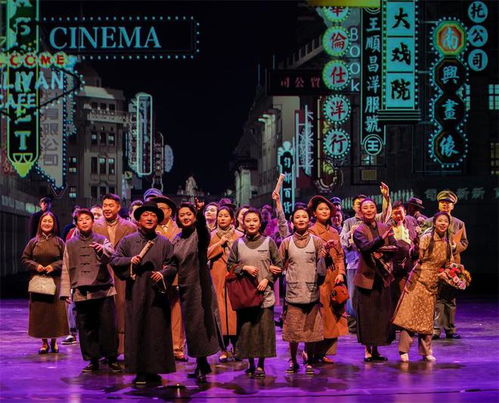 舞臺(tái)上的城市脈搏 上海國有文藝院團(tuán)以近萬場演出激活文化消費(fèi)新動(dòng)能